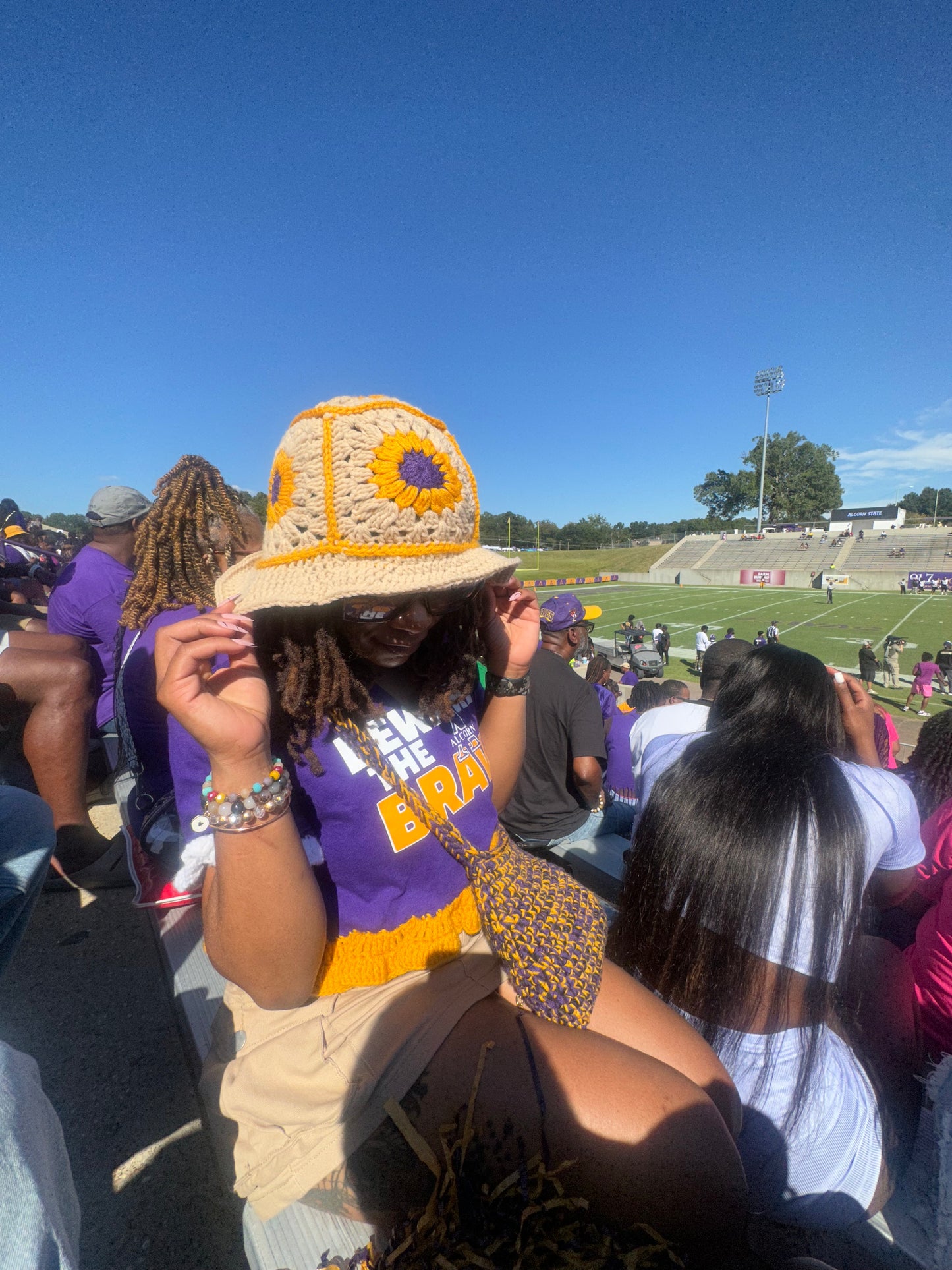 GRANNY SQUARE HATS!